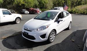 2013 Ford Fiesta Exterior