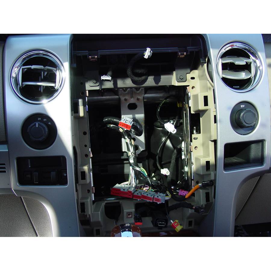 2010 Ford F-150 King Ranch Factory radio removed
