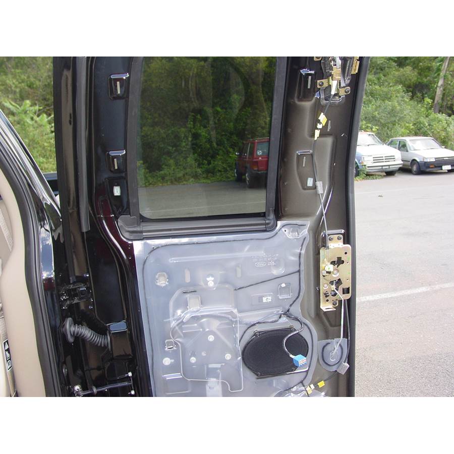 2008 Ford F-150 Rear door speaker