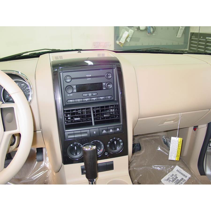 2006 Ford Explorer Factory Radio
