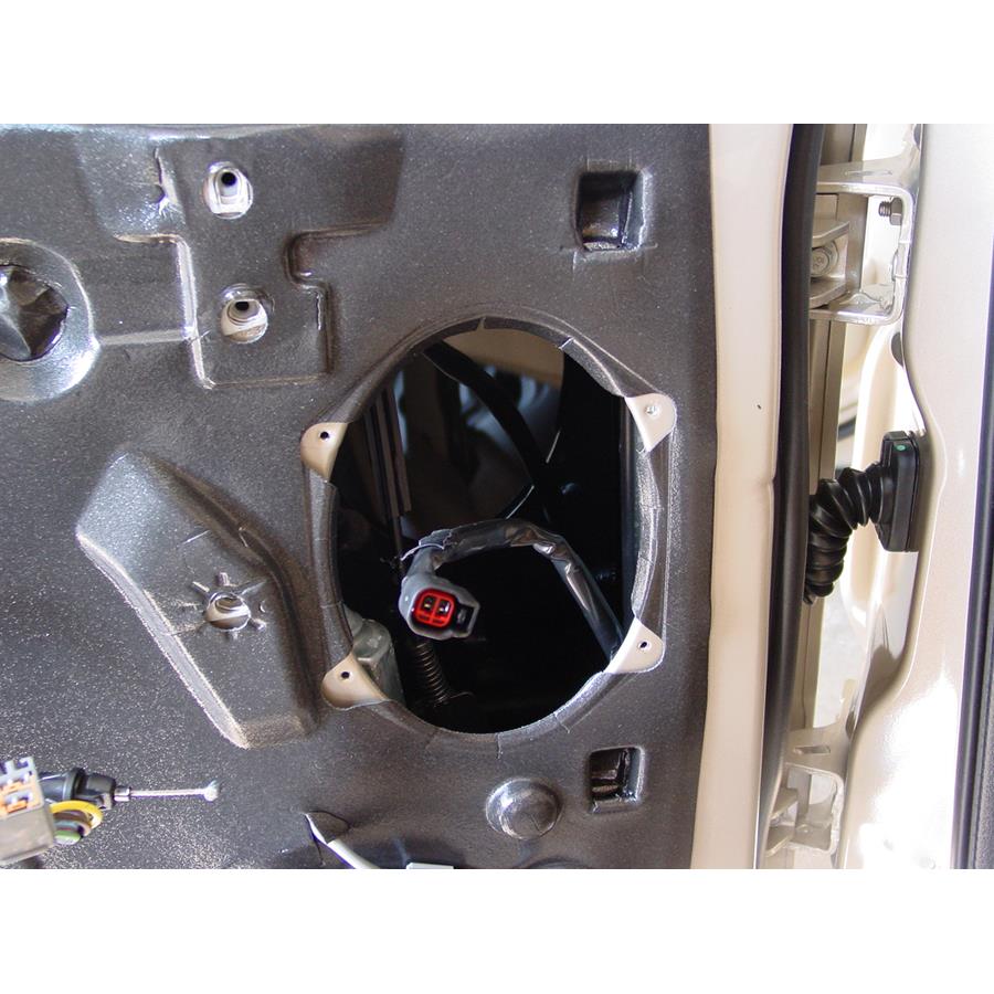 2010 Mercury Mountaineer Rear door speaker removed