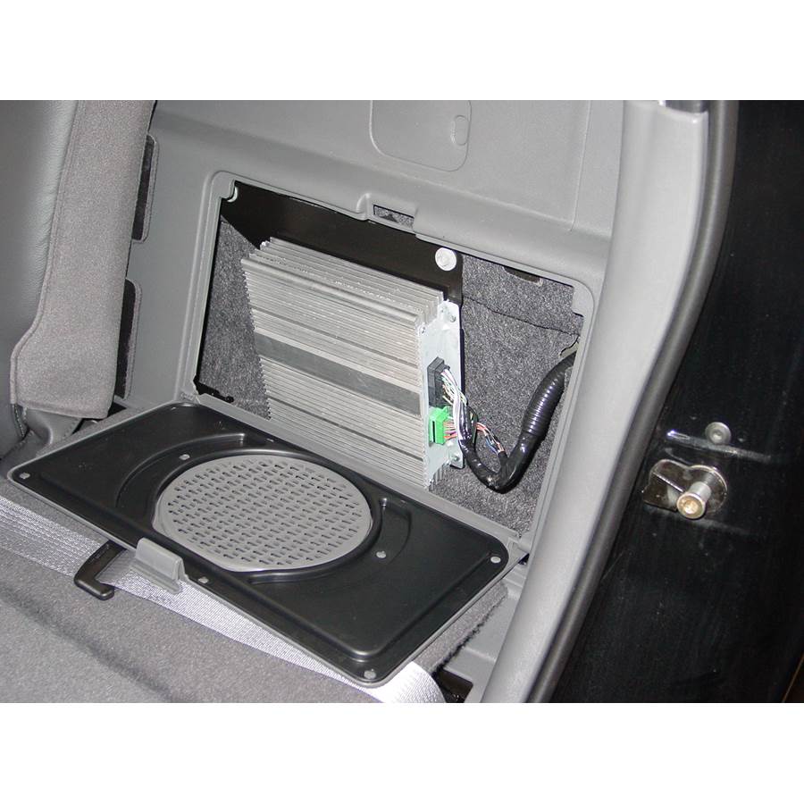 2004 Ford Explorer Sport Trac Factory amplifier