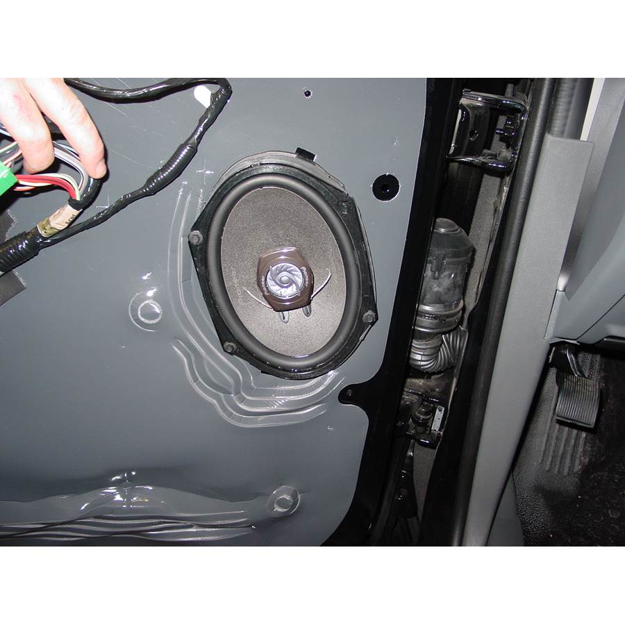 2005 Ford Explorer Sport Trac Front door speaker