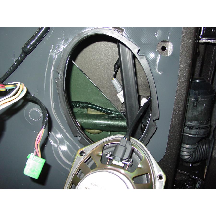 2005 Ford Explorer Sport Trac Front speaker removed