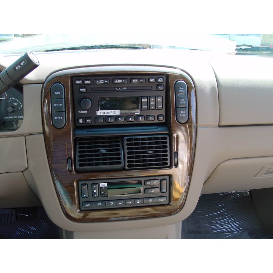 2004 Ford Explorer Factory Radio