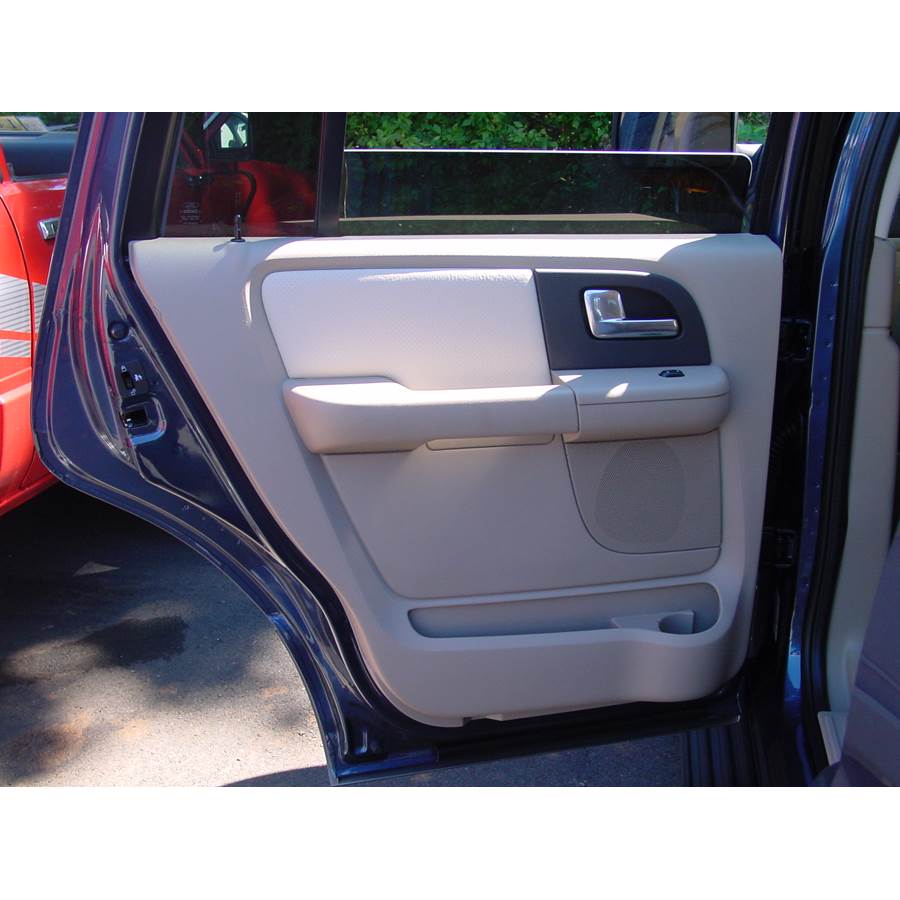 2003 Ford Expedition Rear door speaker location