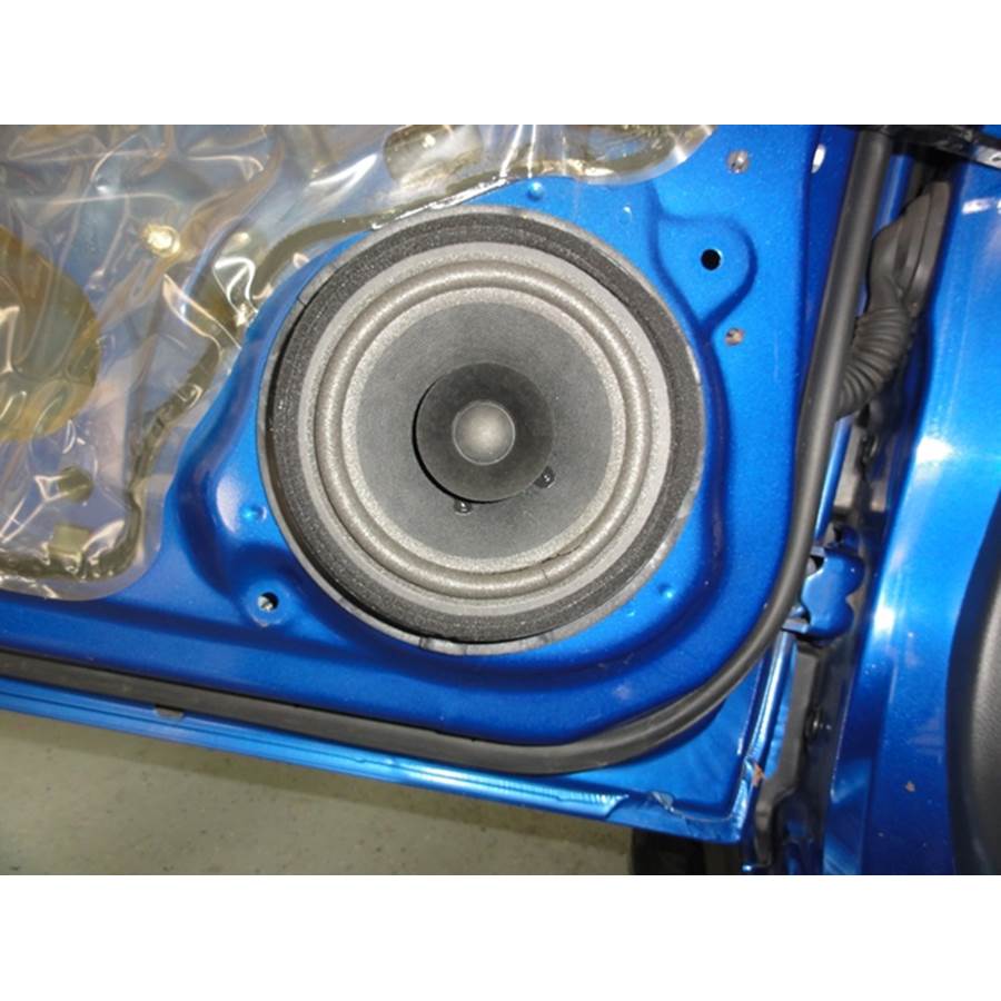 2011 Suzuki SX4 Front door speaker
