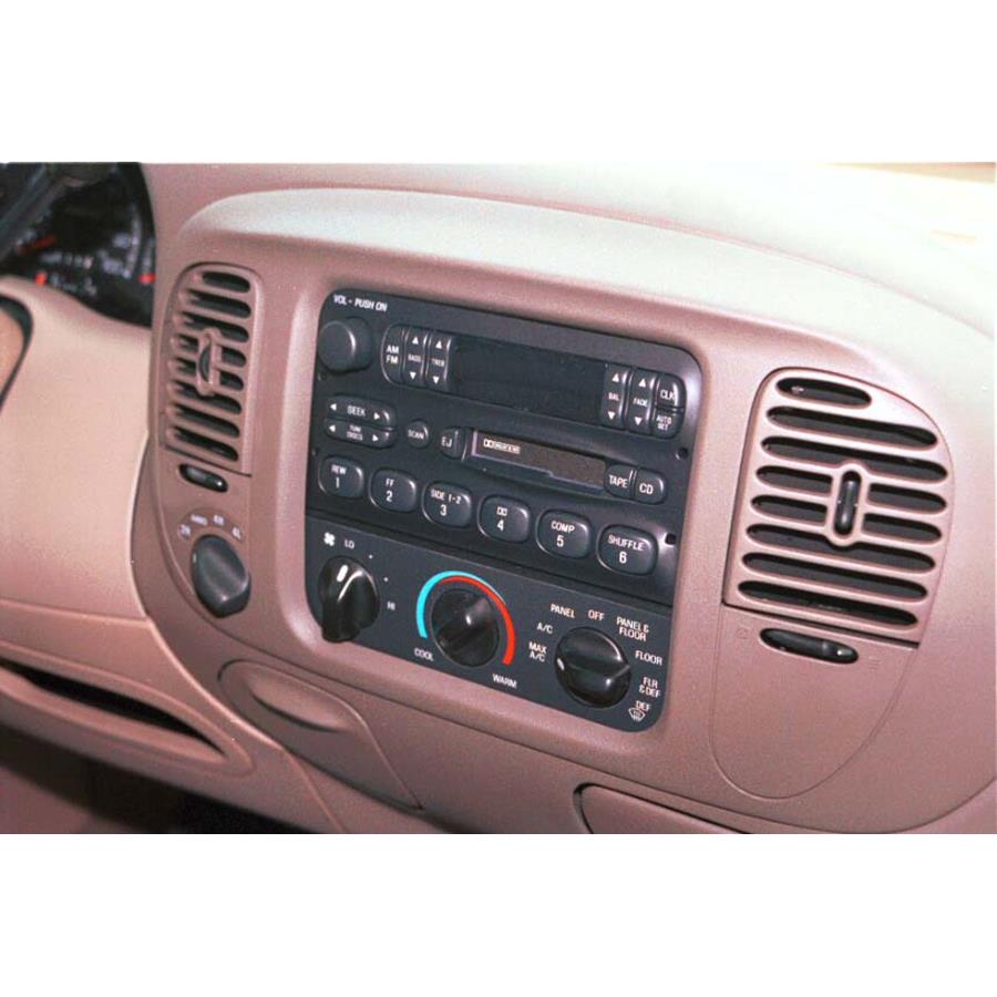 2002 Ford Expedition Factory Radio