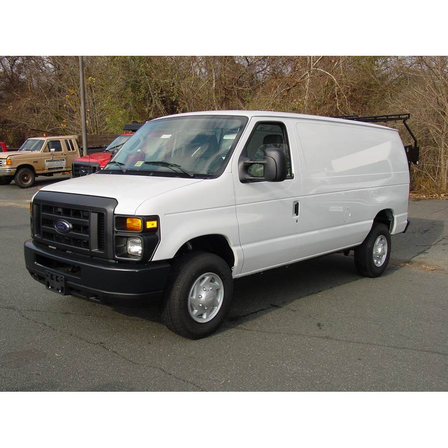 2013 Ford E Series Exterior