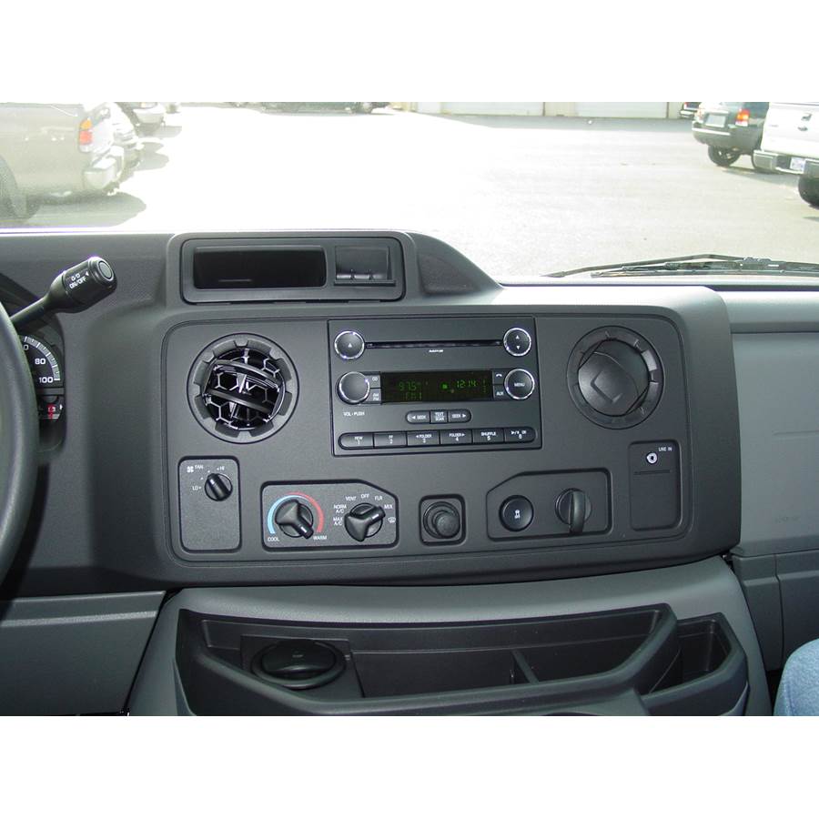 2010 Ford E Series Factory Radio