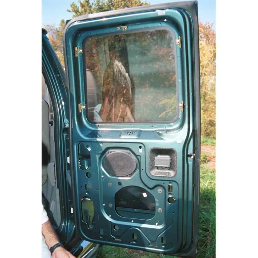 2008 Ford Econoline Rear door speaker