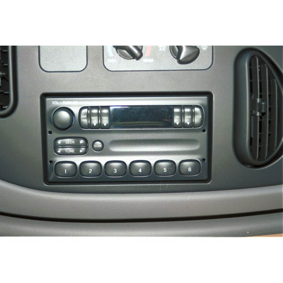 1998 Ford Econoline Factory Radio