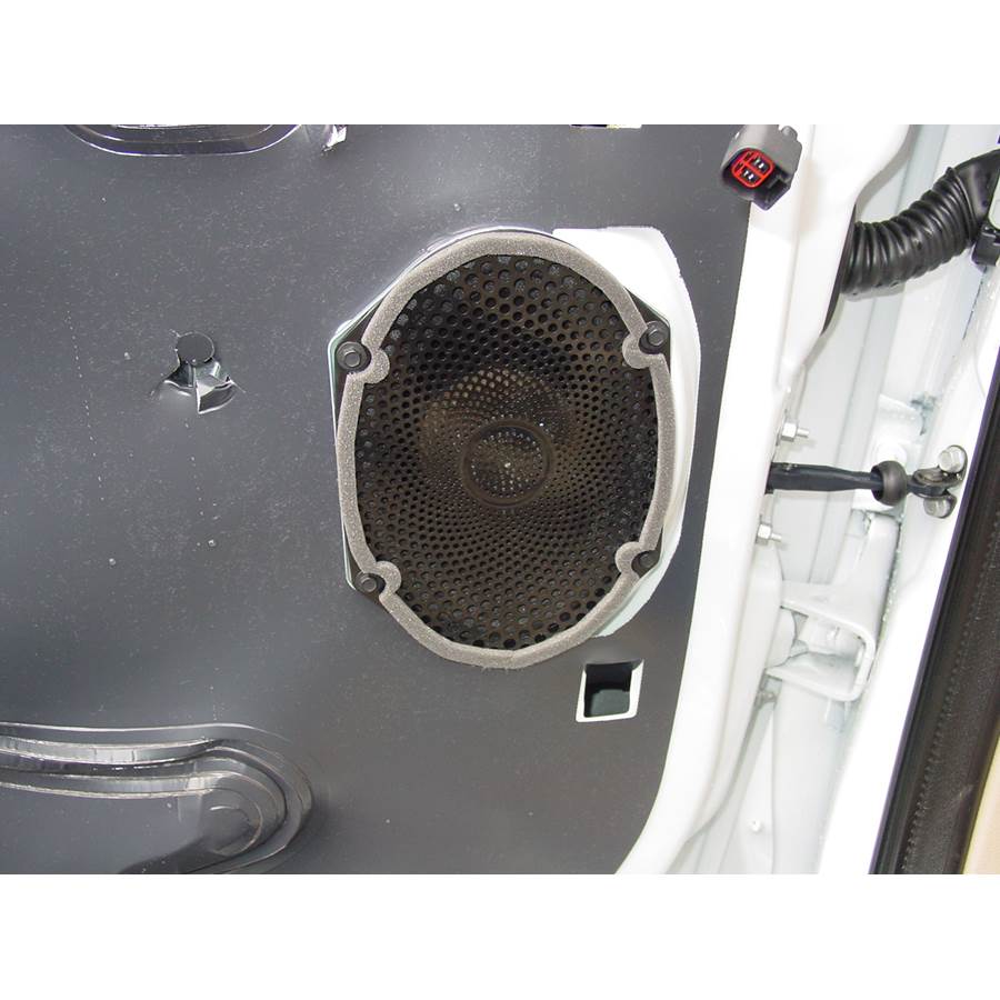 2009 Ford F-450 Front door speaker