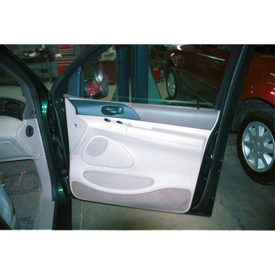 1996 Ford Windstar Front door speaker location