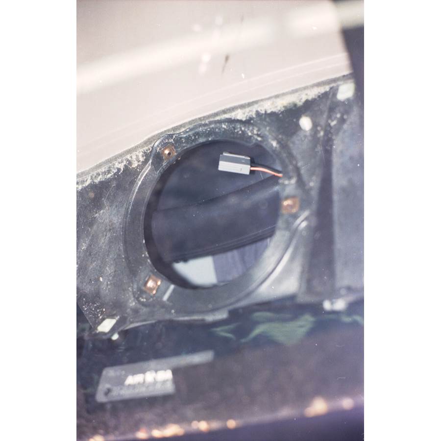 1993 Ford Aerostar Dash speaker removed