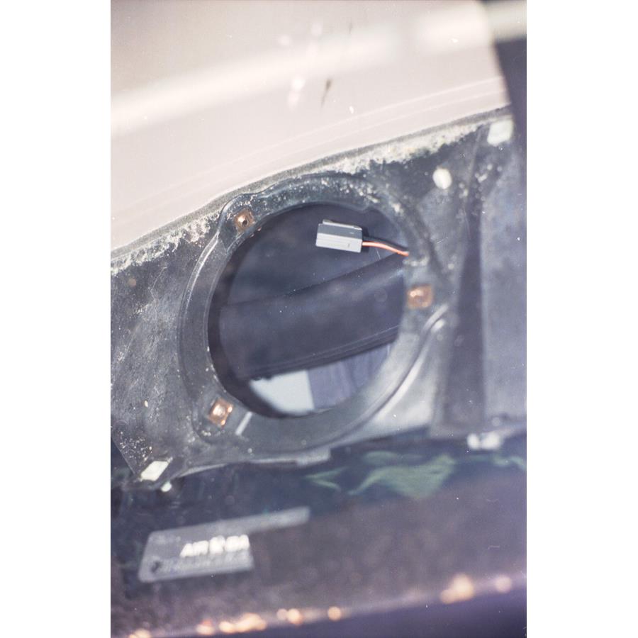 1997 Ford Aerostar Dash speaker removed