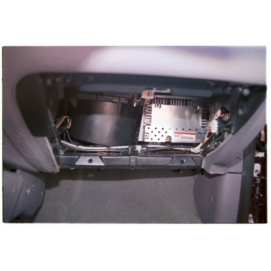 1997 Ford Contour Factory amplifier
