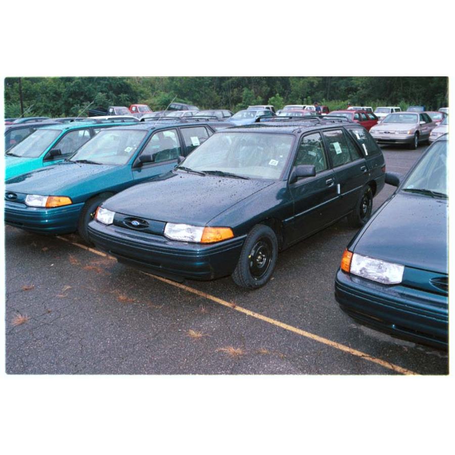 1996 Ford Escort LX Exterior
