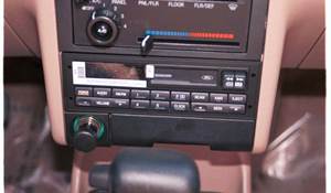 1991 Ford Escort Factory Radio