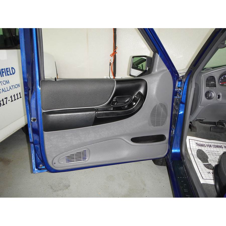 2010 Ford Ranger Front door speaker location