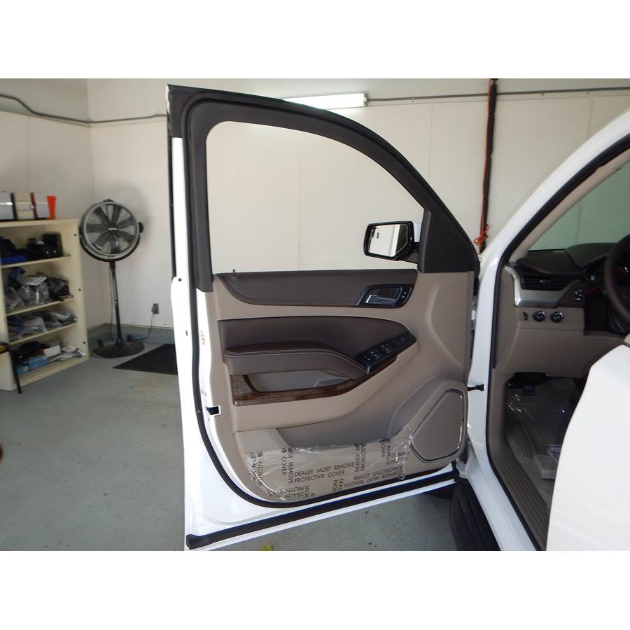 2015 Chevrolet Tahoe LS Front door speaker location