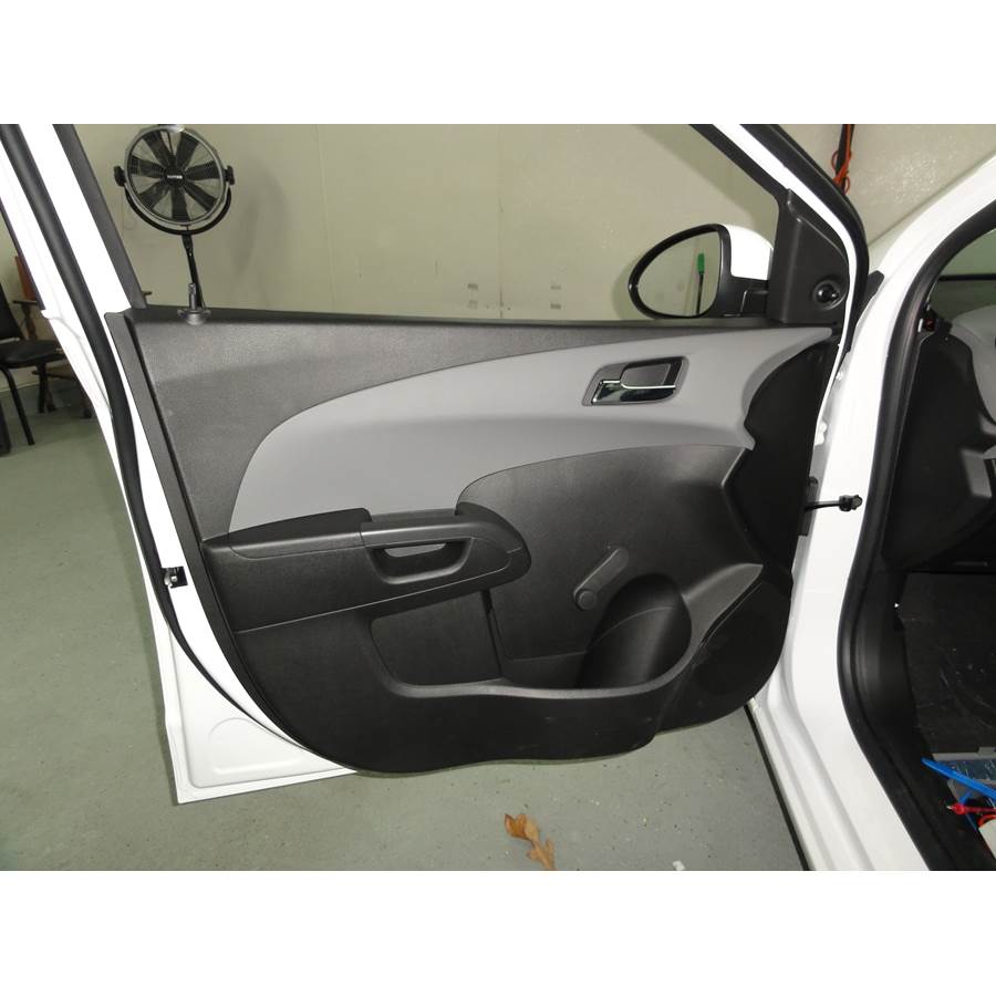 2013 Chevrolet Sonic Front door speaker location