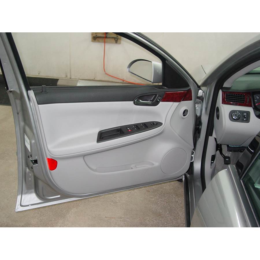 2015 Chevrolet Impala Limited Front door speaker location