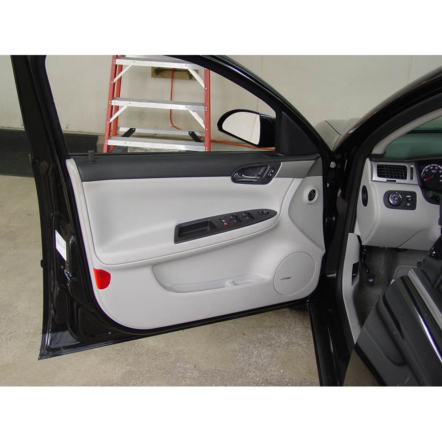 2008 Chevrolet Impala Front door speaker location