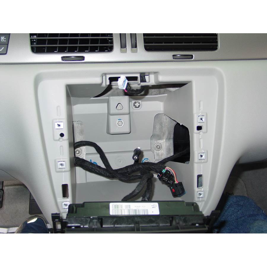 2006 Chevrolet Impala Factory radio removed
