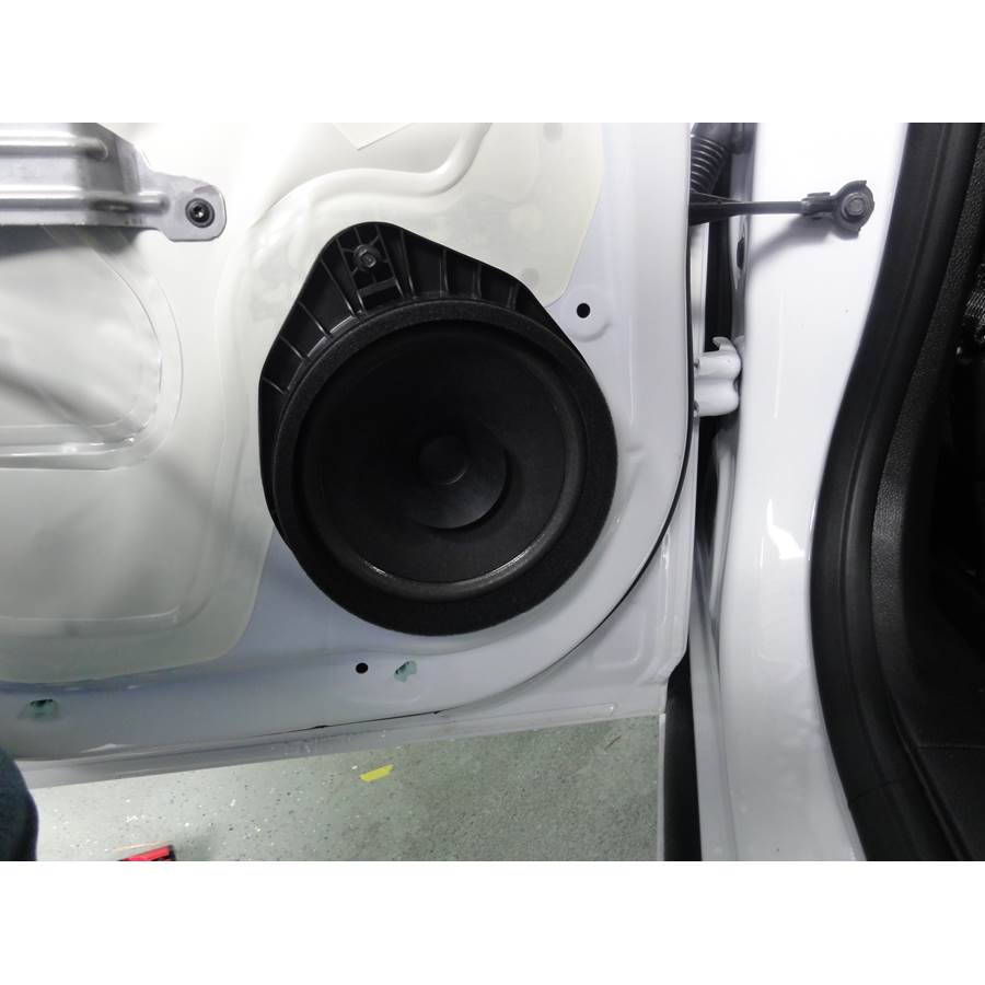 2011 Chevrolet Cruze Rear door speaker