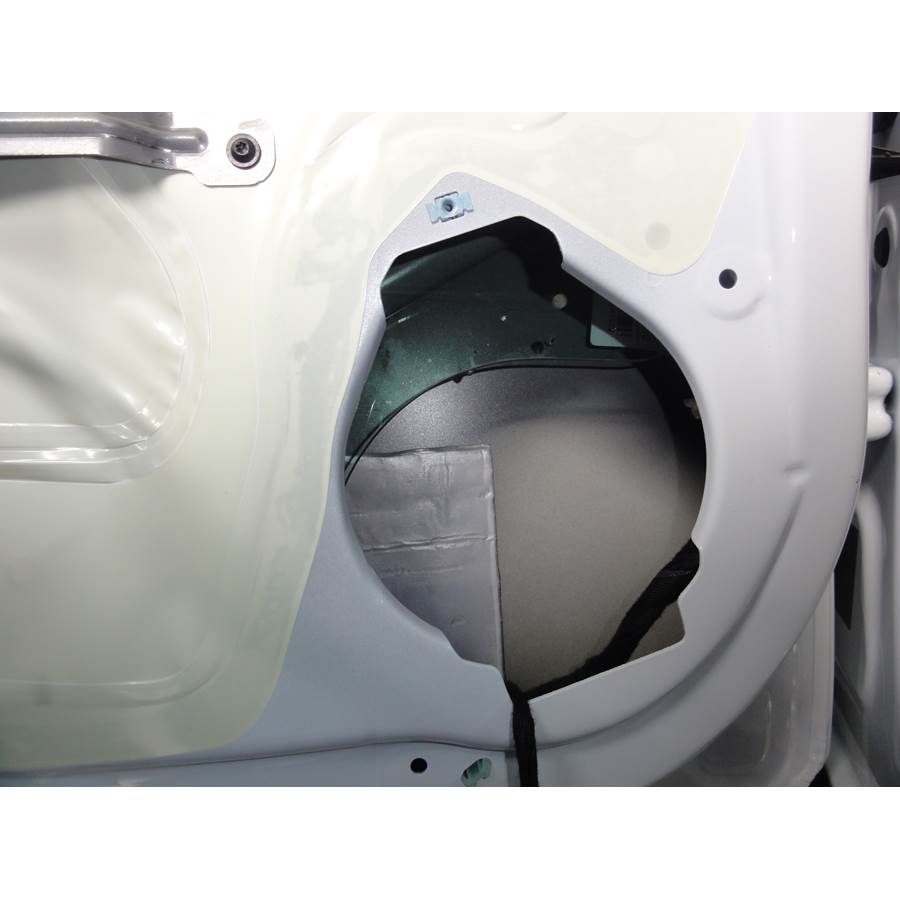 2014 Chevrolet Cruze Rear door speaker removed