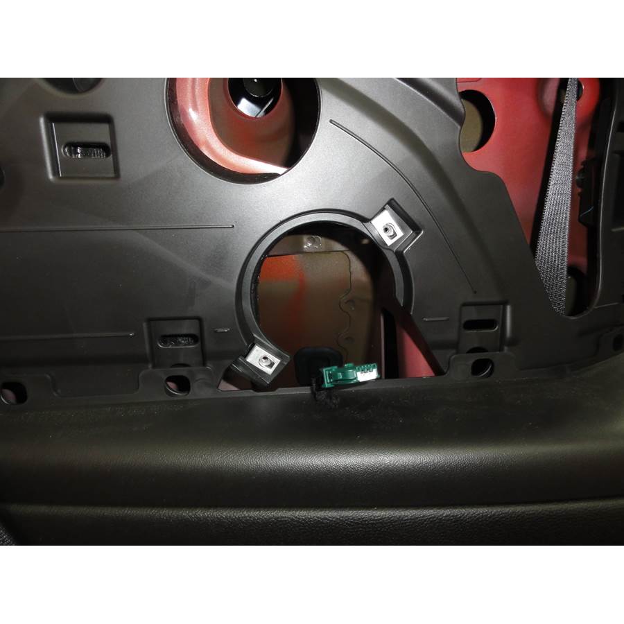 2011 Chevrolet Camaro Rear side panel speaker removed