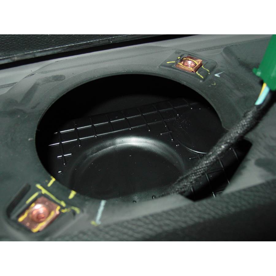 2010 Chevrolet Camaro Center dash speaker removed