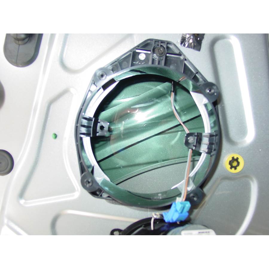 2009 Chevrolet Traverse Front speaker removed