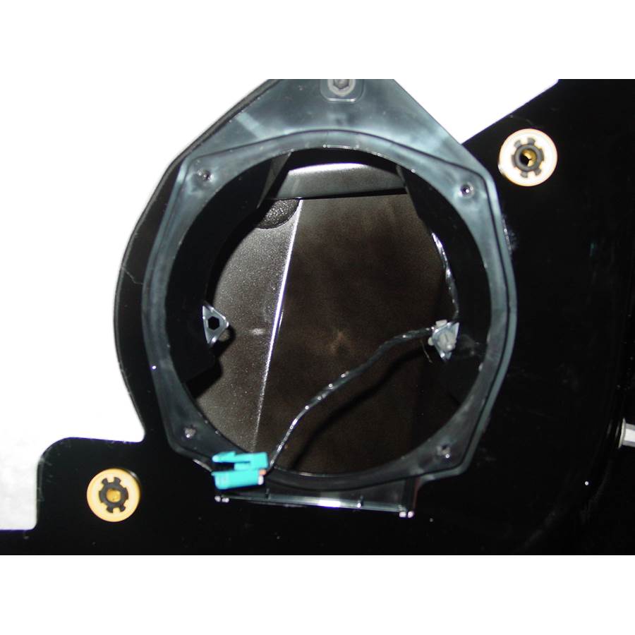 2011 Chevrolet HHR Front speaker removed