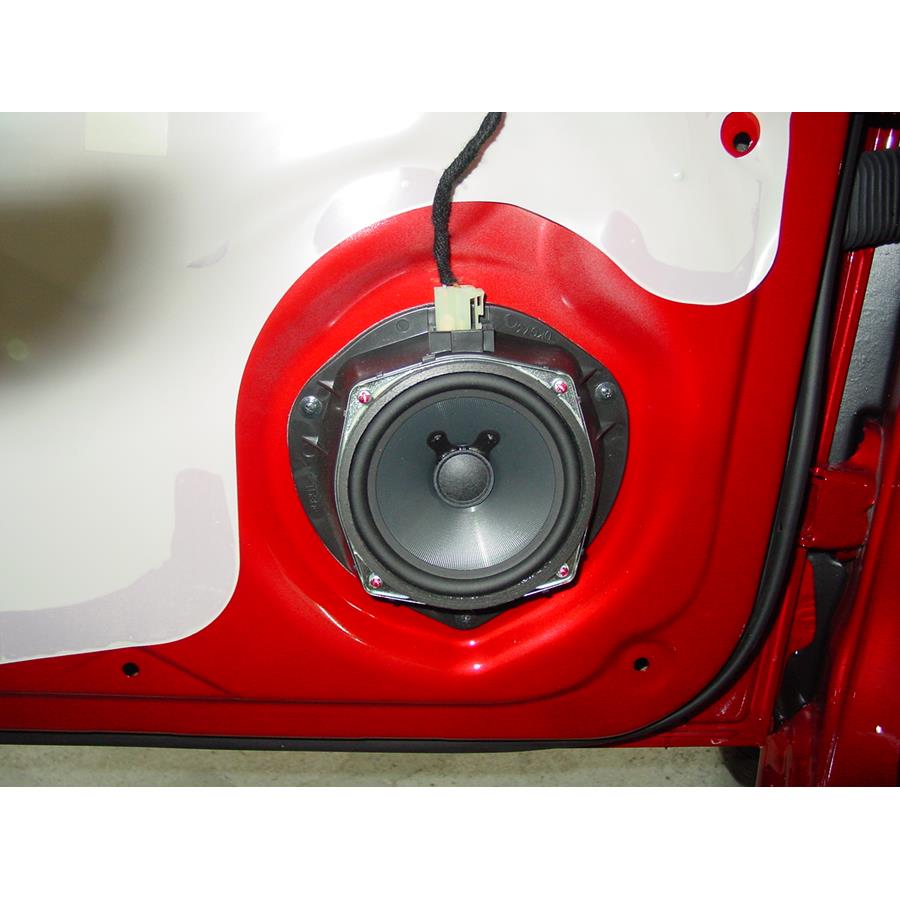 2009 Pontiac G3 Front door speaker