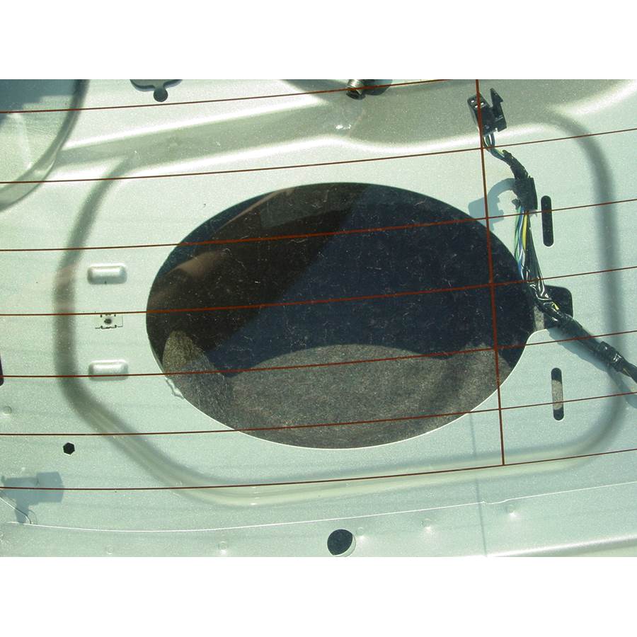 2009 Chevrolet Malibu Rear deck speaker removed