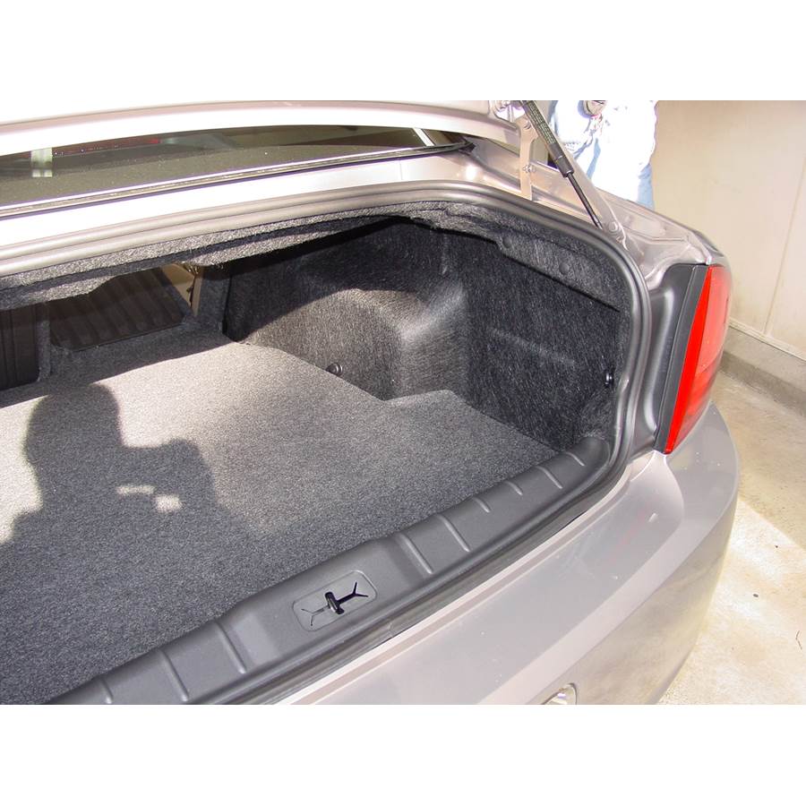 2009 Chevrolet Malibu Factory amplifier location