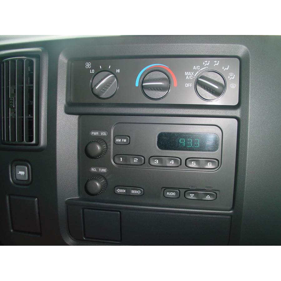 2014 GMC Savana Factory Radio