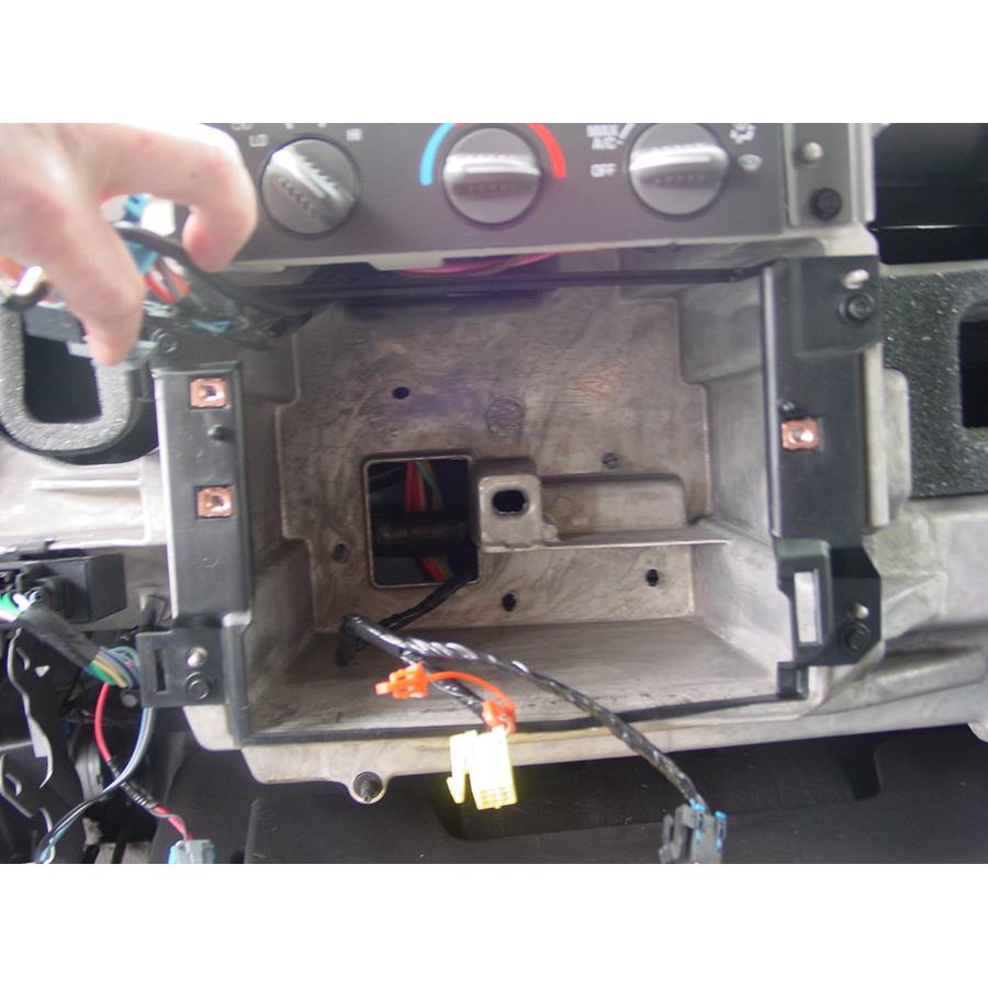 2005 Chevrolet Express Factory radio removed