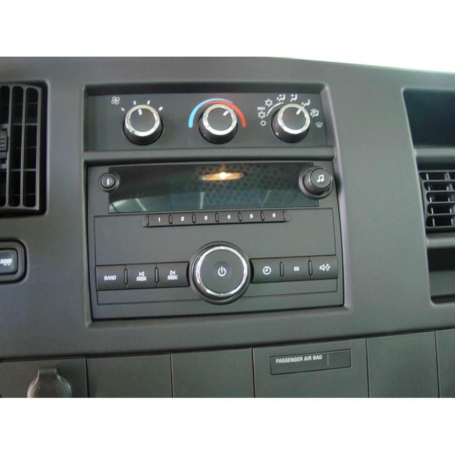 2023 GMC Savana Factory Radio
