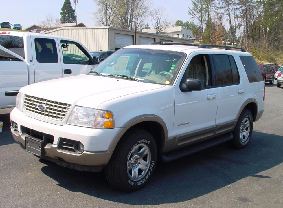 2004 explorer v8 specs