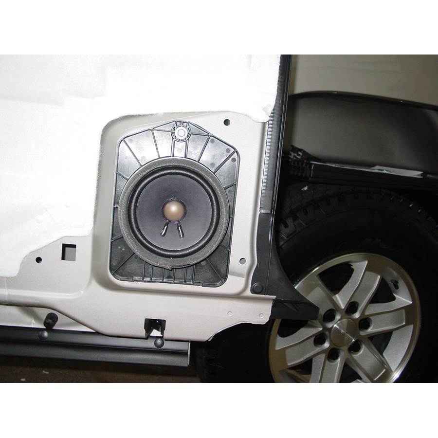 2009 Chevrolet Silverado 1500 Rear door speaker