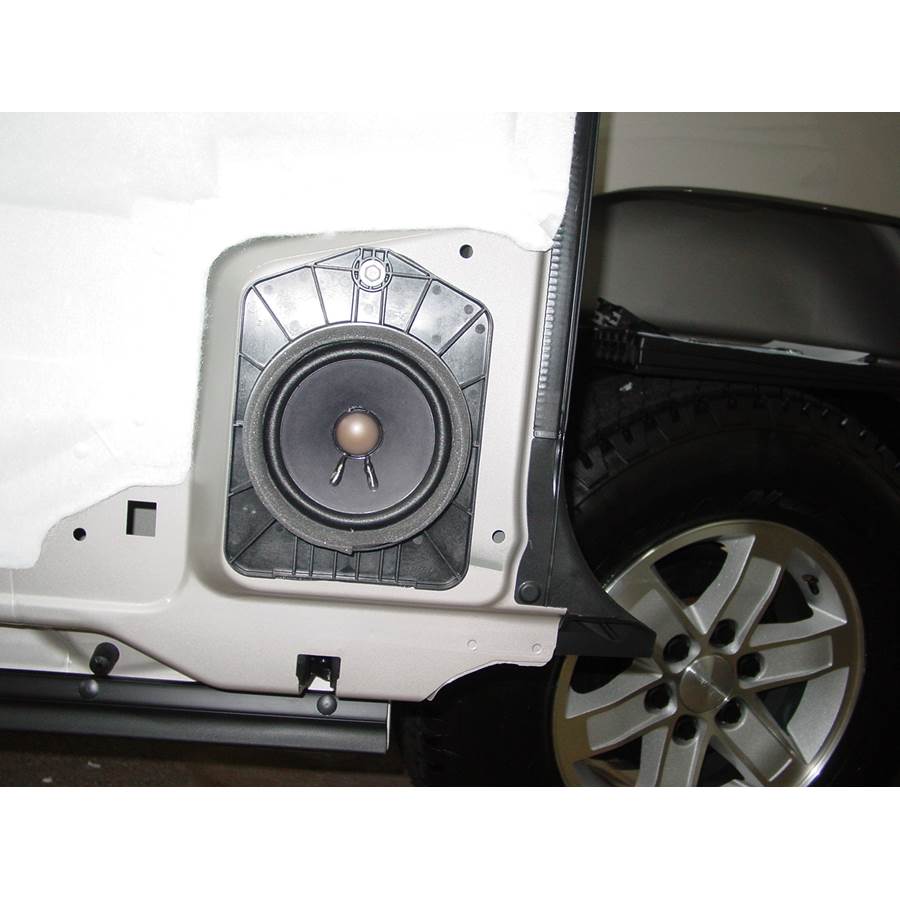 2010 Chevrolet Silverado Rear door speaker