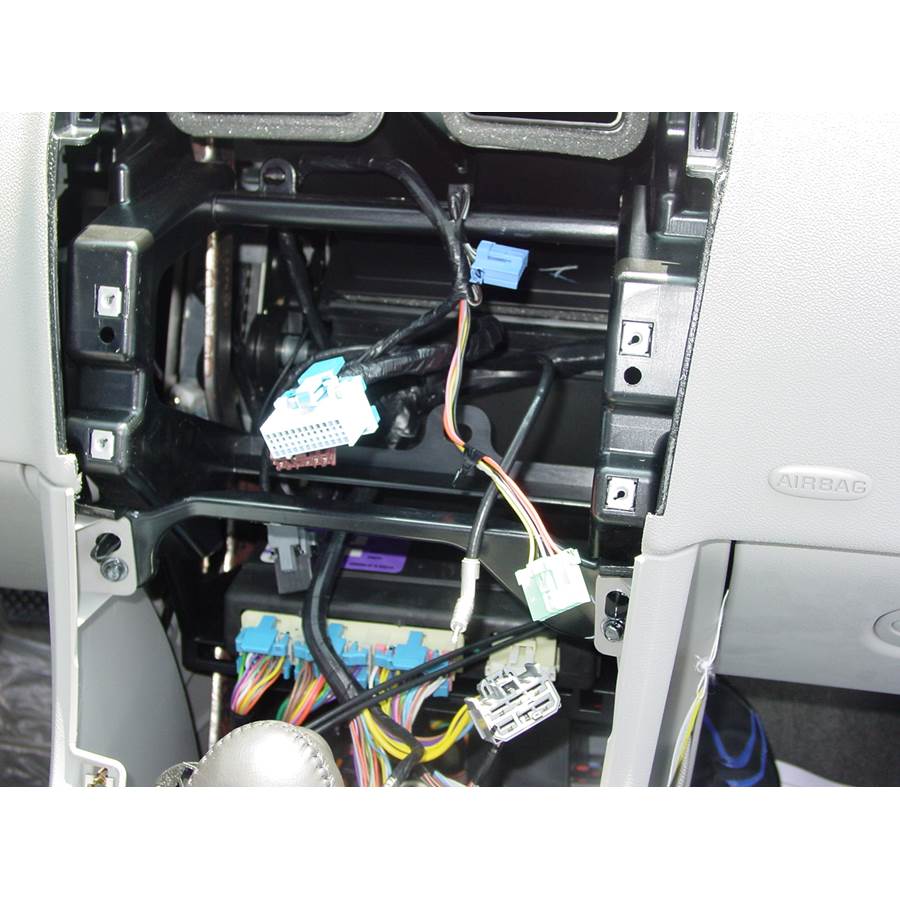 2006 Pontiac Torrent Factory radio removed