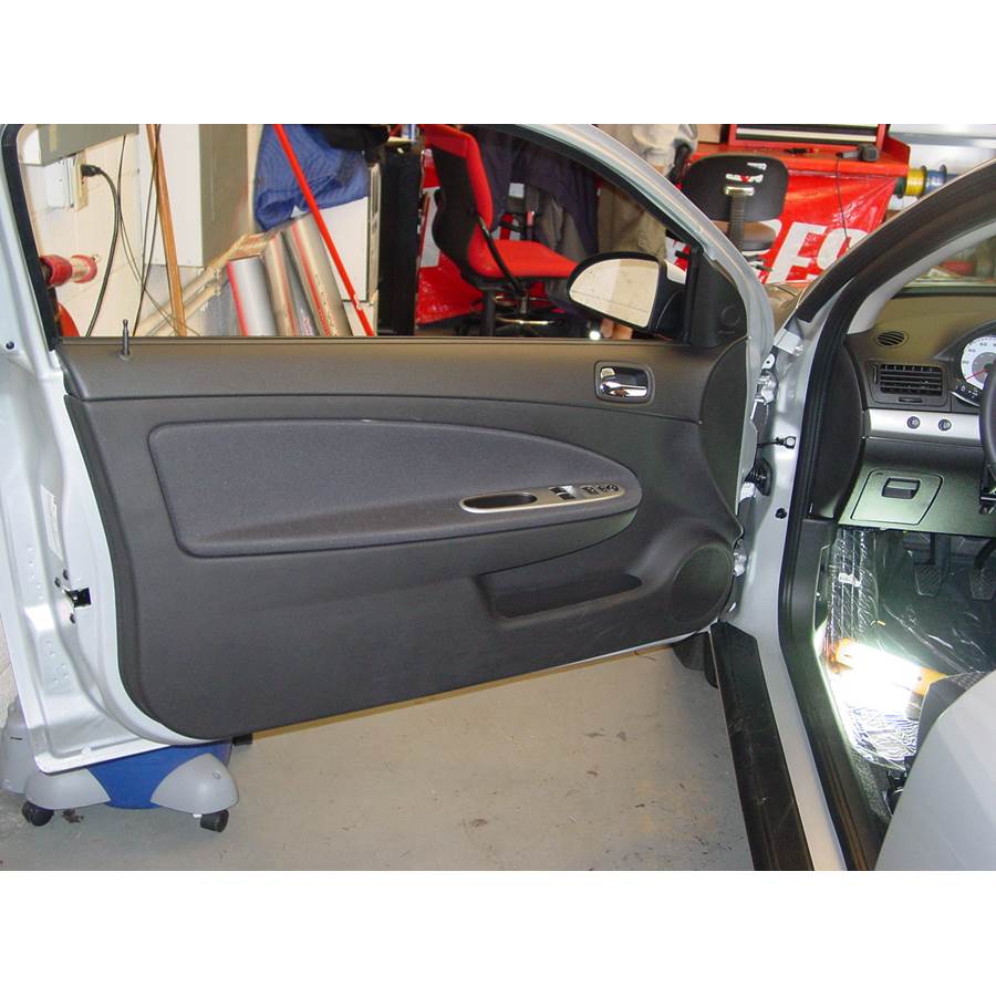 2005 Chevrolet Cobalt Front door speaker location