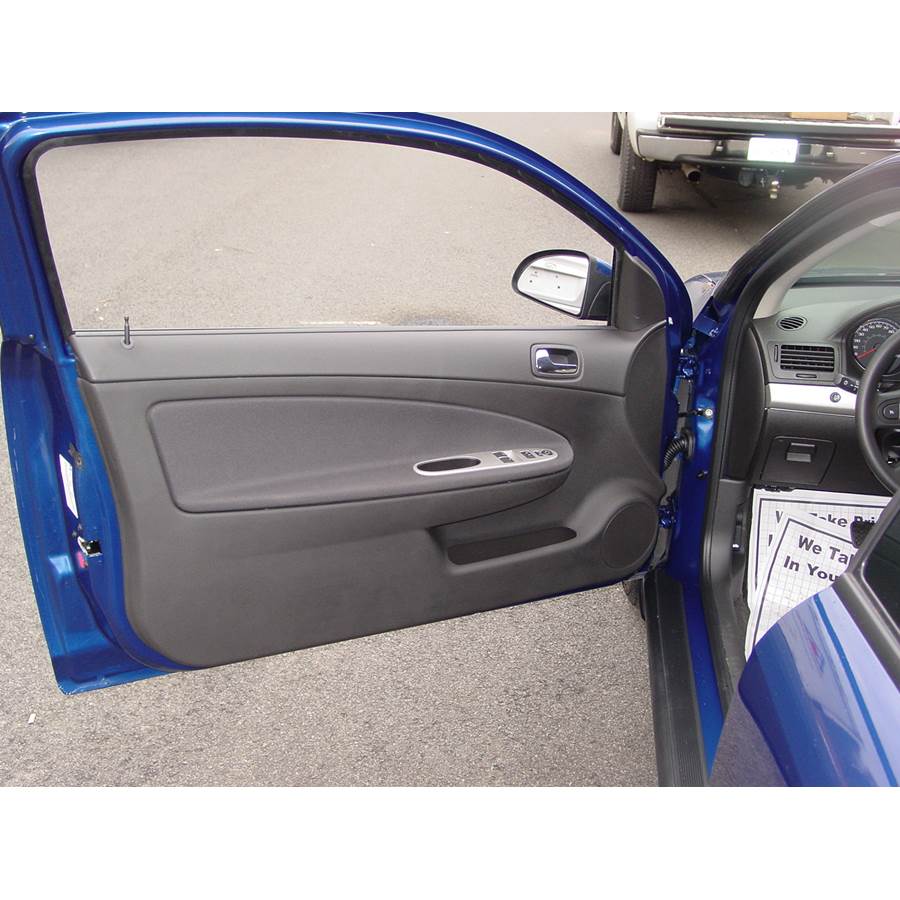 2009 Chevrolet Cobalt Front door speaker location