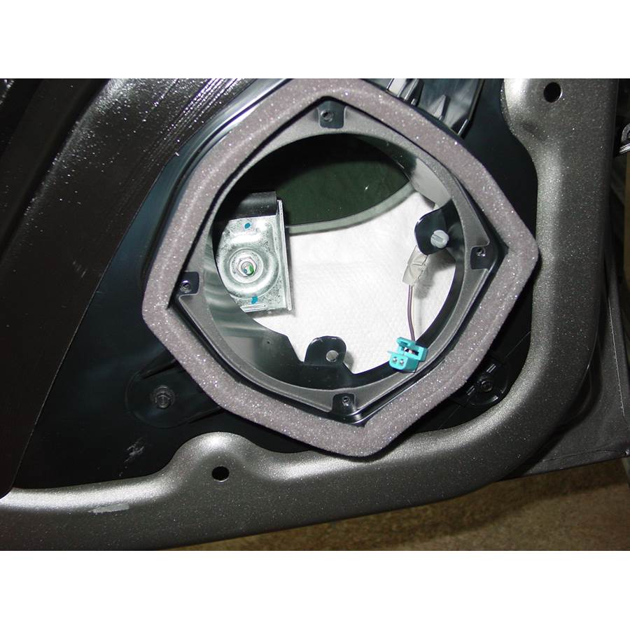 2002 Chevrolet TrailBlazer Rear door speaker removed