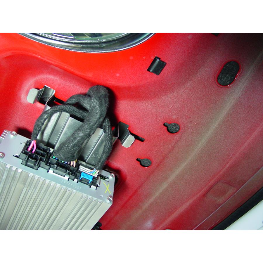 2007 Chevrolet Monte Carlo Factory amplifier