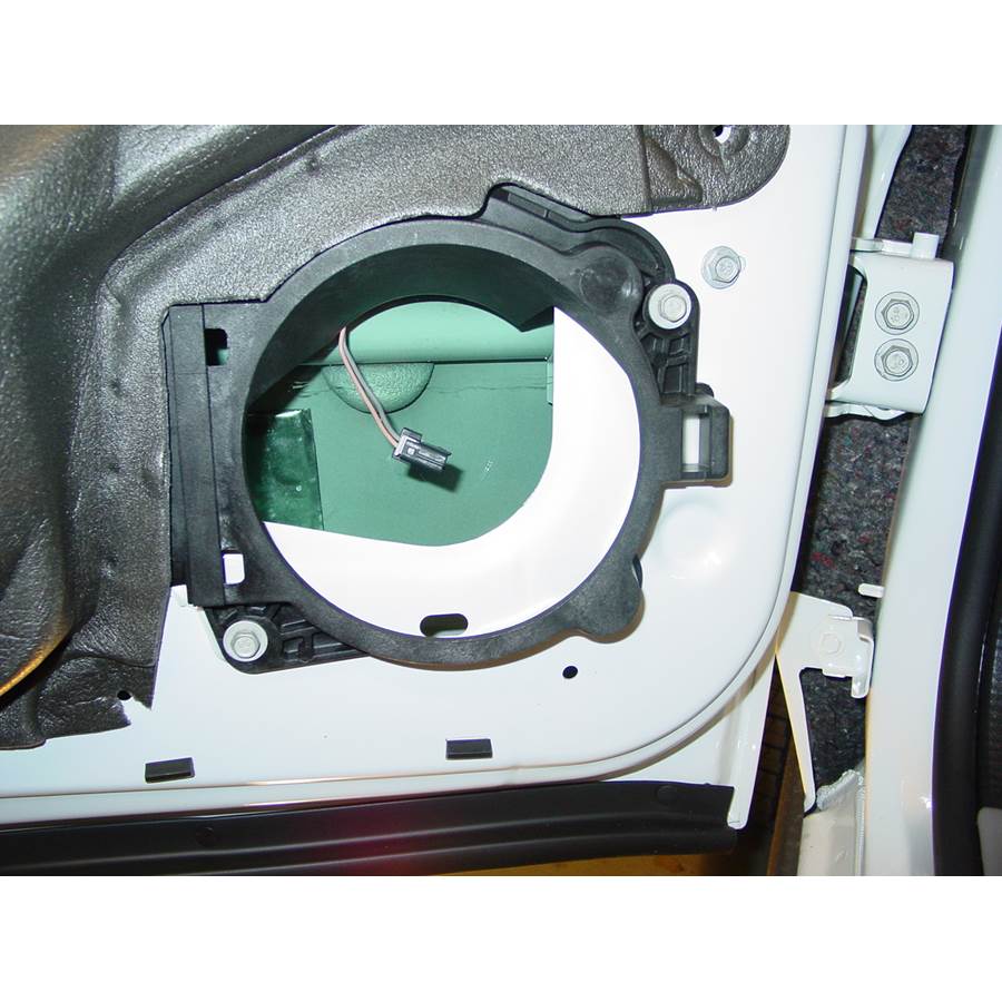 2006 Saturn Relay Front speaker removed